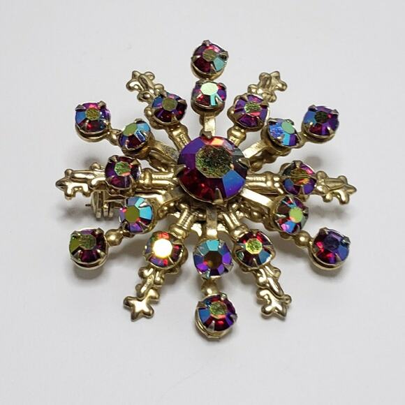 Vintage Aurora Borealis Rhinestone Brooch – Gold Tone Sparkle, Mid-Century Glam - Picture 1 of 4